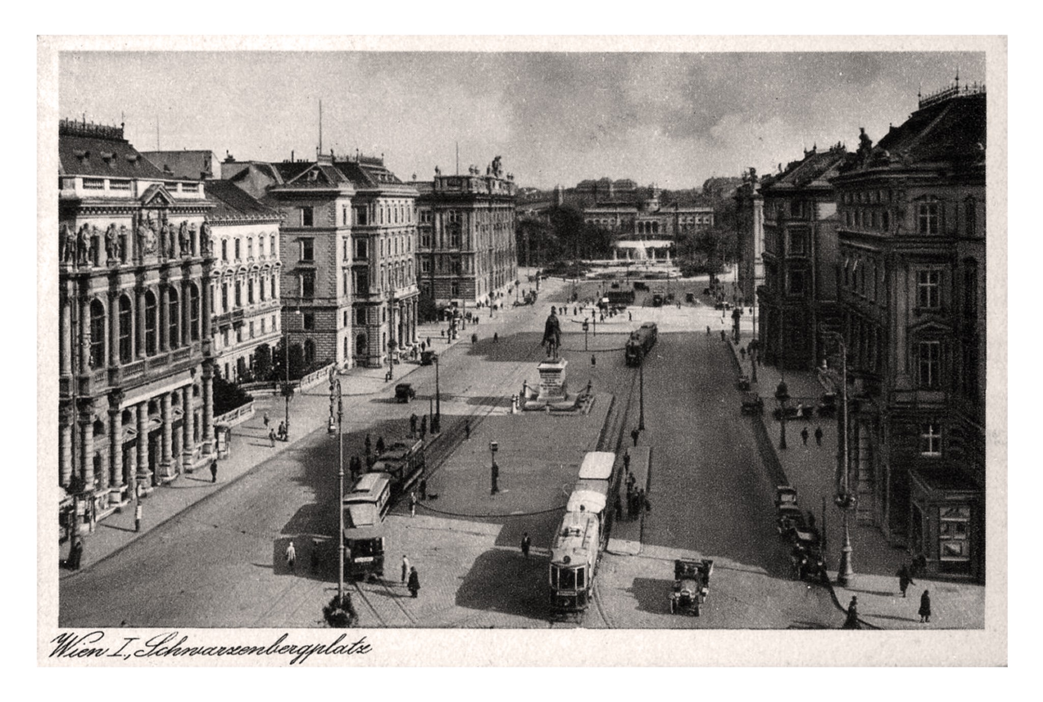 Vienne (A)  Schwartzenbegplatz 1.jpg