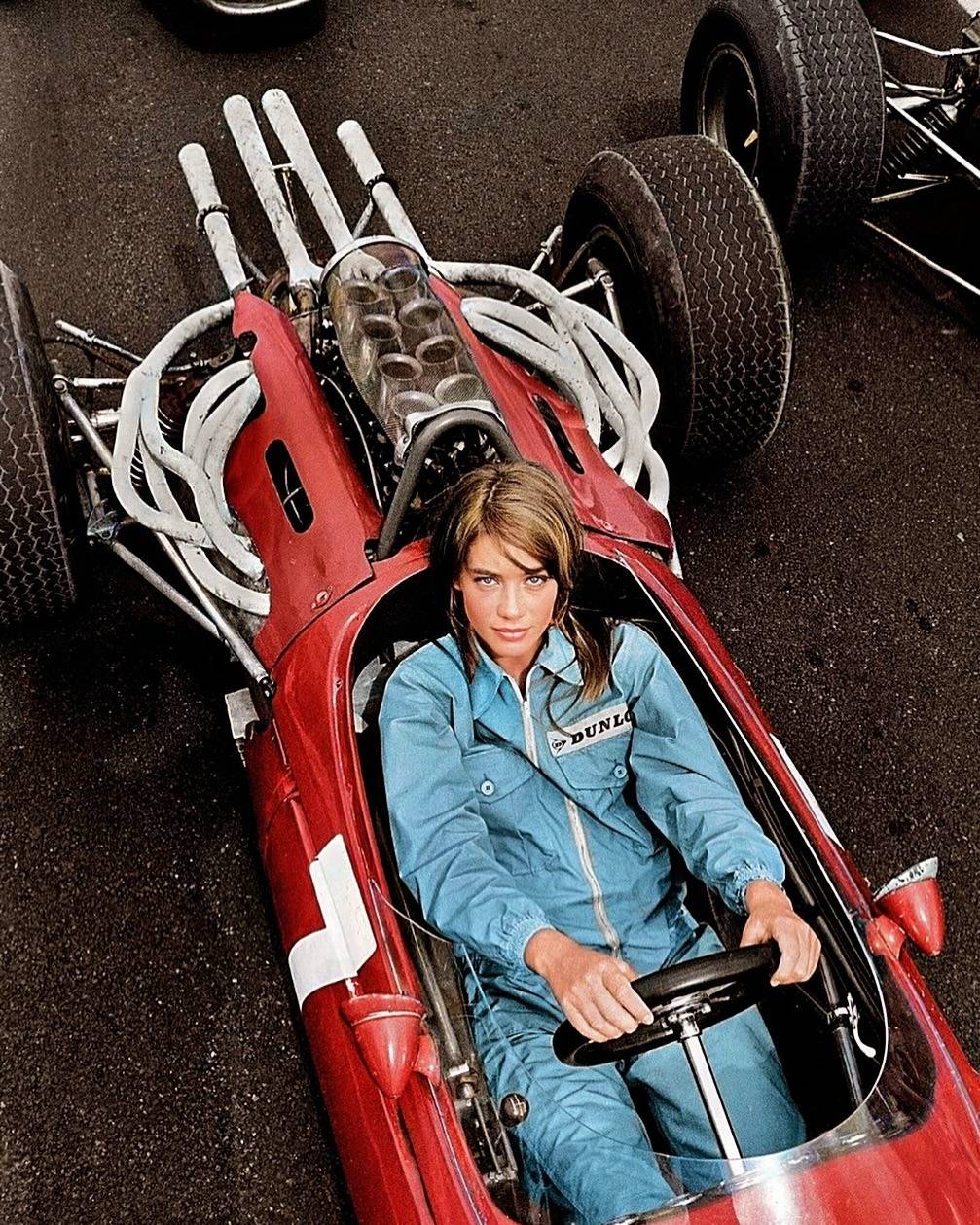 RIP Françoise Hardy (1944-2024).jpg